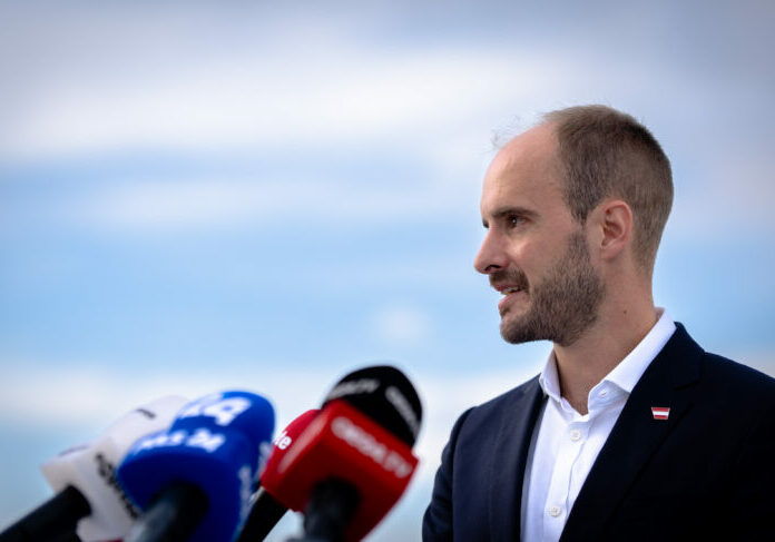 Man arbeitet zur Zeit den Digital Austria Act ab. Der nächste Schritt ist die Einrichtung einer KI-Behörde. Foto: BMF