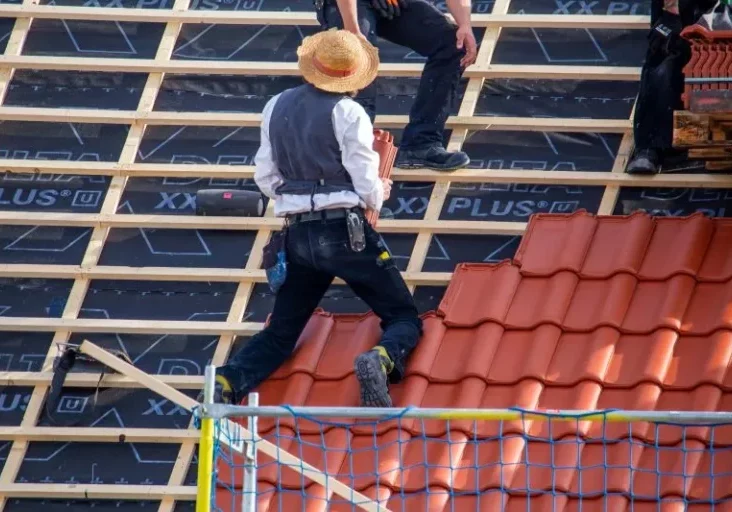 Der Handwerkerbonus geht an den Start: Die Webseite ist offen, Anträge sind ab 15. Juli möglich. Foto: Imago/Herrmann