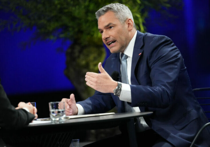 Bundeskanzler Karl Nehammer: "Die Inflation, die Teuerung, die Energie - das beschäftigt mich als Bundeskanzler!" Foto: ORF/Roman Zach-Kiesling