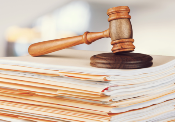 Wieder ein Freispruch. Diesmal für Ex-Justizminister Wolfgang Brandstetter. Foto: iStock.com/ artisteer