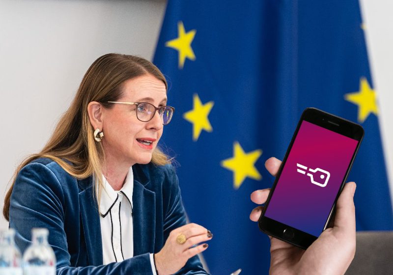 Mit der ID Austria stehen unzählige Anwendungen in ganz Europa zur Verfügung, erklärte Digitalisierungsministerin Margarete Schramböck. Foto: BKA / Florian Schrötter / ID Austria