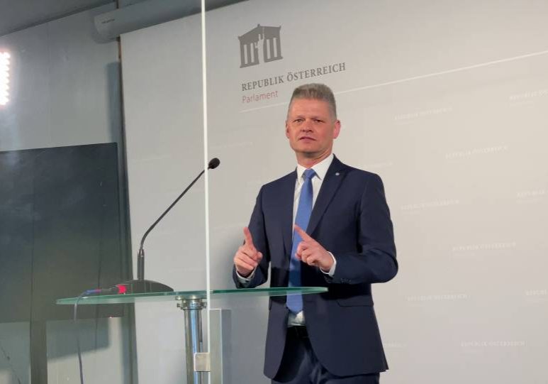 Im Sinne der Finanzbehörden die Rechte und die Ermittlungen schützen: ÖVP-Fraktionsführer Andreas Hanger. Foto: Zur-Sache.at / Michael Tögel